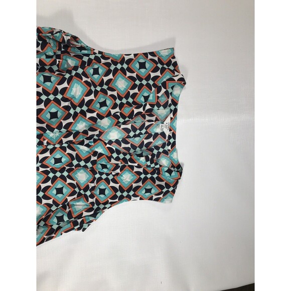 Crown & Ivy Sleeveless Blouse V Neck Tank Top Multicolor Women’s Size OX - Picture 3 of 5